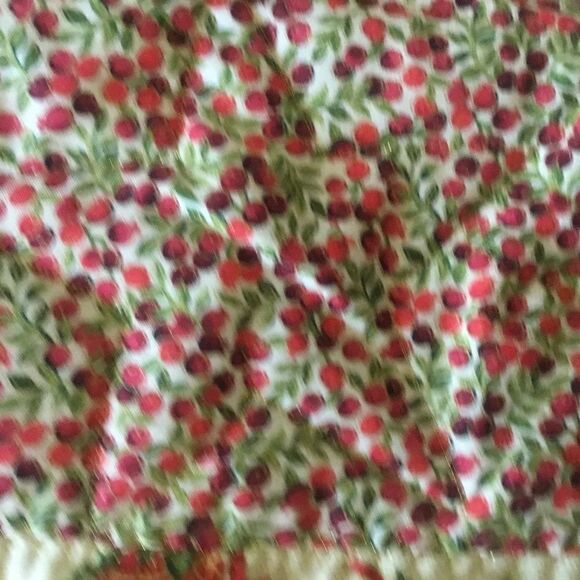 NWT Hand Crafted Quilted Holiday Runner - Picture 8 of 9